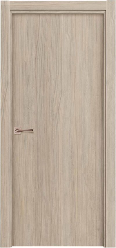 Puerta de madera clara con un diseño sencillo y un tirador horizontal.